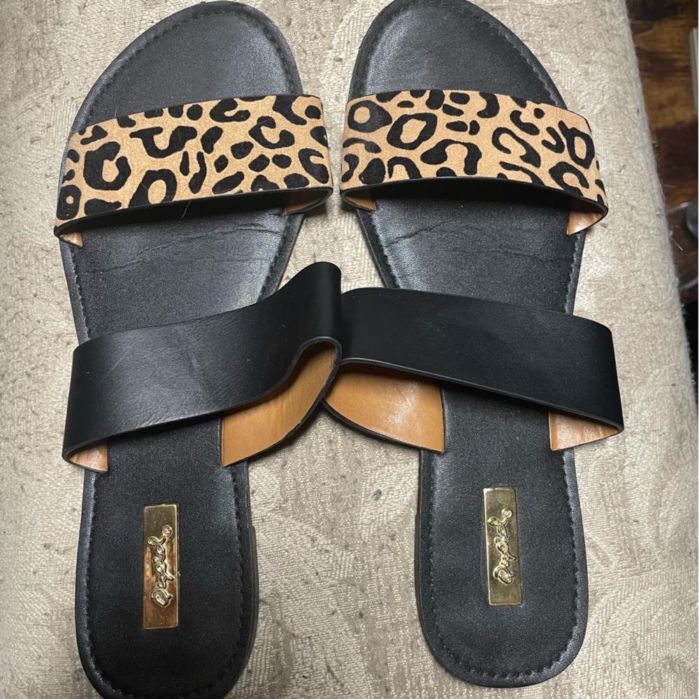 🐮Cheetah print sandals🐮
